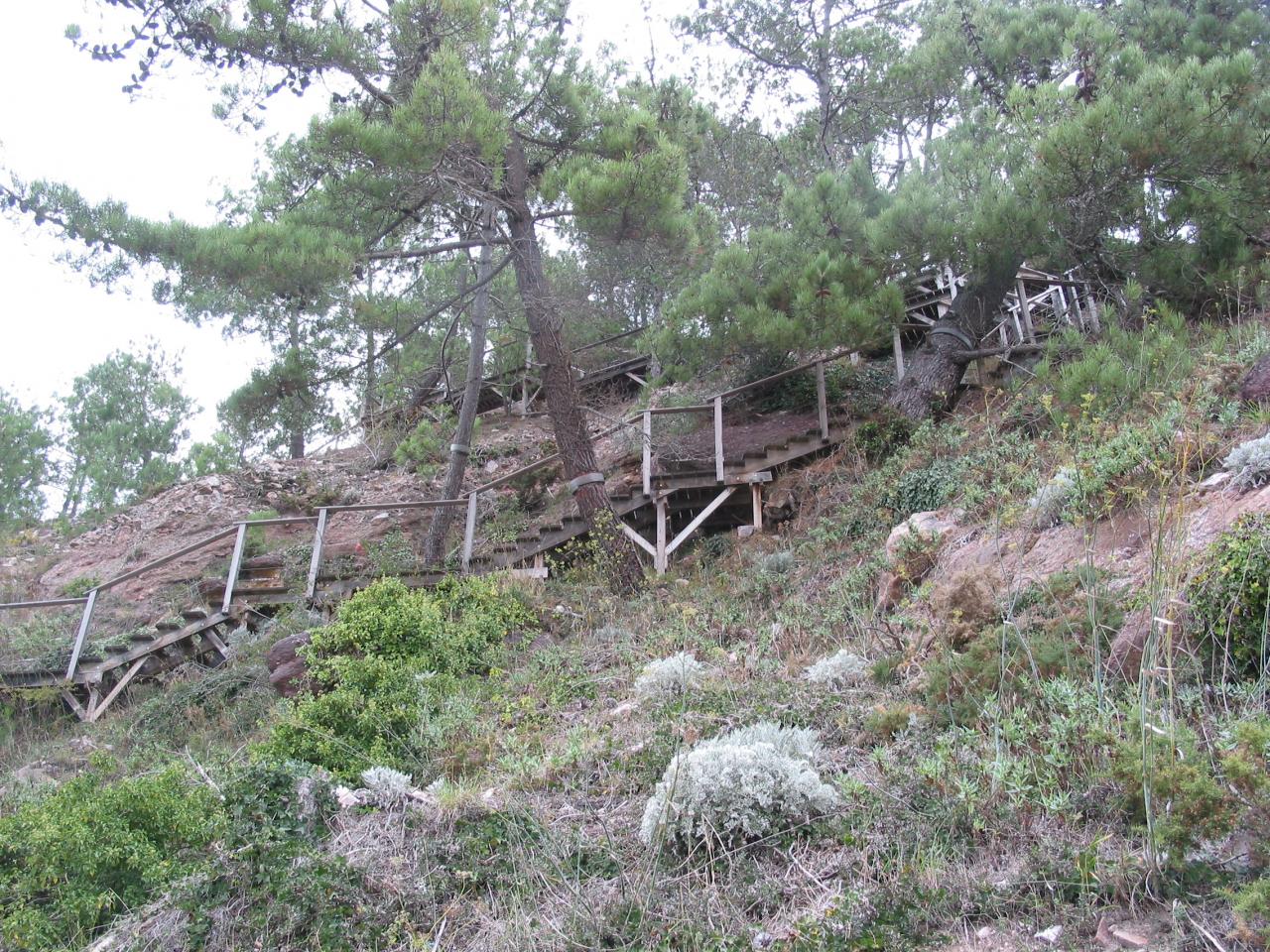 Escalier au départ du Port