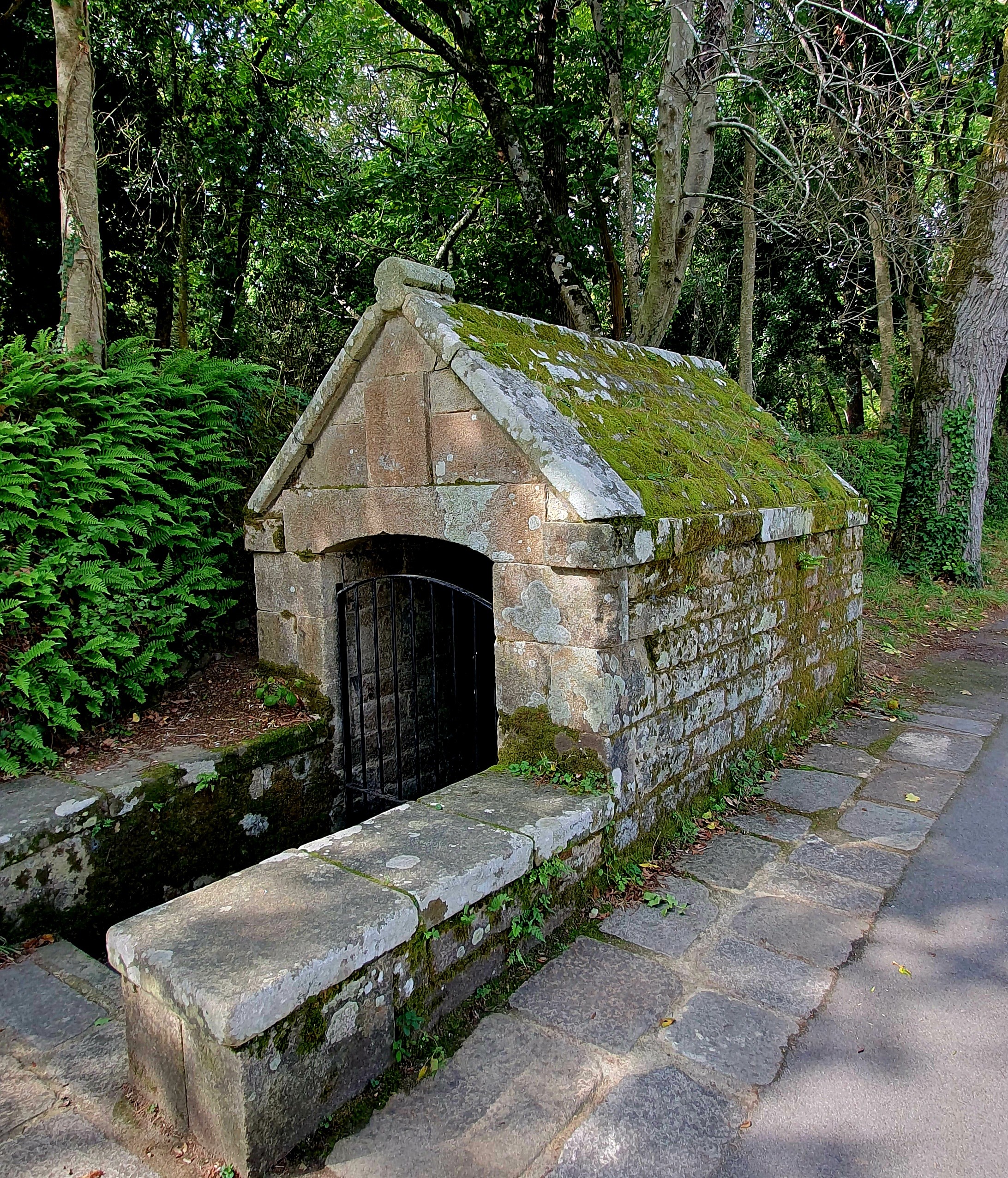 Ile-aux-Moines - Fontaine du Guerric